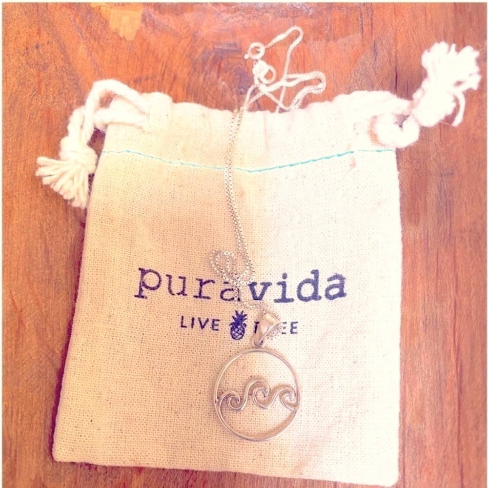 Pura Vida 🌊 Wave 🌊 Necklace Silver
